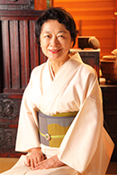 横山タカ子