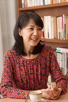 岸本葉子 | 清流出版